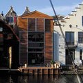 House-and-studio-for-a-photographer-496-s