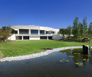 House-design-by-a-cero-architects-m