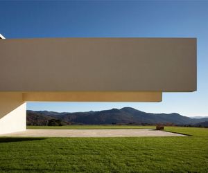 House-in-avila-modern-villafarm-by-studio-a-cero-m