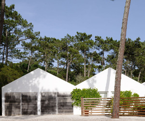 House-in-banzo-i-by-federico-valsassina-arquitectos-m