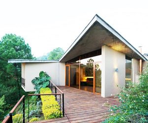 House-in-the-himalayas-by-rajiv-saini-m