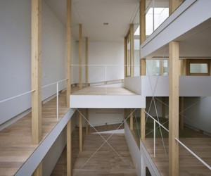 House-of-slope-by-fujiwaramuro-architects-m