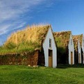 Icelandic-design-house-with-green-roof-s
