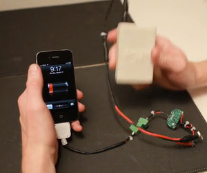 Infinity-cell-kinetic-phone-charger-m
