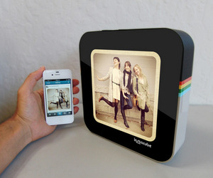 Instacube-digital-instagram-photo-frame-m