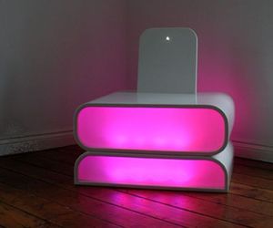 Interactive-mood-chair-for-hi-tech-homes-m
