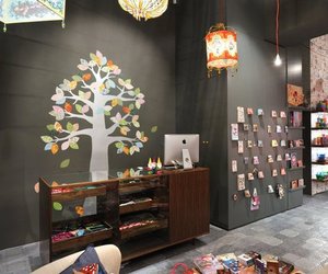 Interiors-of-sisi-shop-in-ljubljana-by-aksl-arhitekti-m