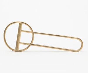 Is-it-a-bottle-opener-or-maybe-a-pretty-brooch-4-m