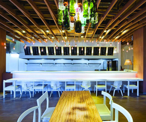 Izakaya-singer-at-oct-bay-by-panorama-m