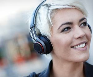 Jabra-revo-wireless-headphones-m