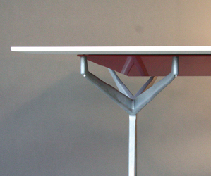 JACK Table by Della Valle Bernheimer