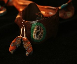 Jewelry-that-truly-is-a-work-of-art-2-m