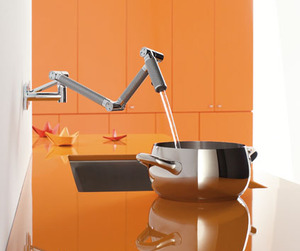 Karbon-wall-mount-faucet-m