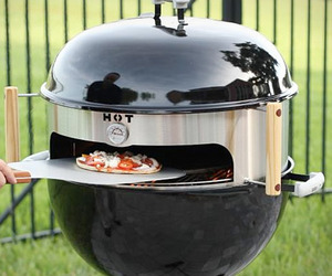 Kettle-pizza-m