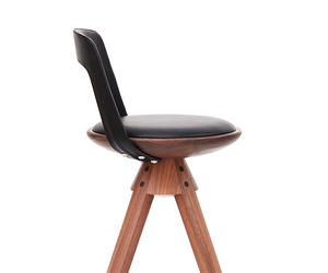Kindt-larsen-taburet-stool-m