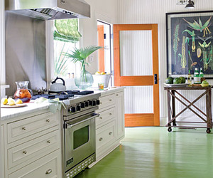 Kitchen-by-the-shore-m