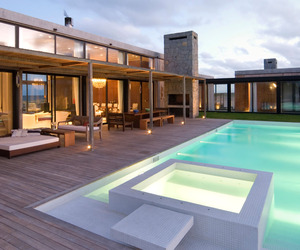 La Boyita Residence by Martin Gomes Arquitectos