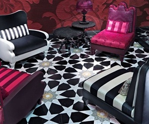 Lacroix-seating-m