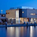 Lake-union-seattle-modern-floating-home-s