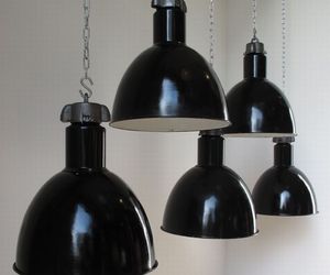 Larger-short-neck-czech-pendants-m