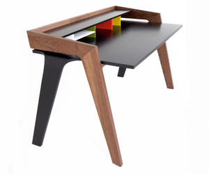 LD Desk