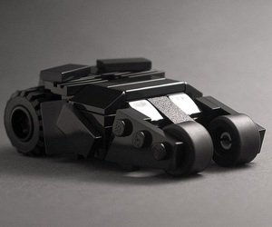 Lego-batman-tumbler-m