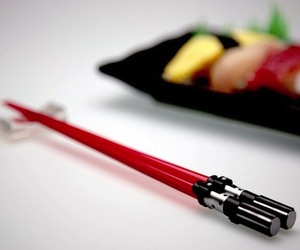Lightsaber-chopsticks-2-m