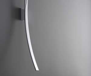 Luna-faucet-design-inspired-by-the-moon-and-stars-m