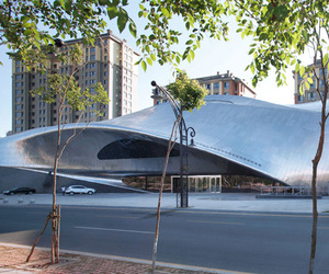 Mad-china-wood-sculpture-museum-completed-m