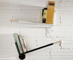 Magda-bookshelf-m