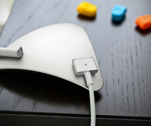 Magnet-cable-organizer-mos-m