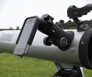 Magnifi-telescope-adapter-case-for-apple-iphone-m
