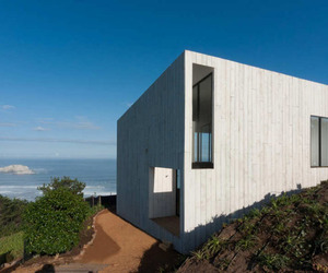 Magnificent-beach-house-in-chile-m