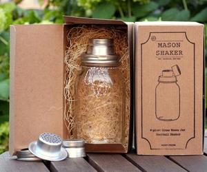 Mason-jar-cocktail-shakers-m