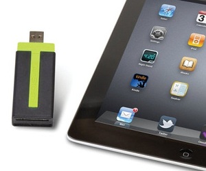 Maxell-airstash-wireless-flash-drive-for-ipad-m