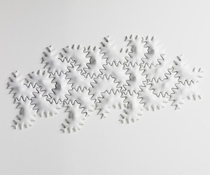 Milky-star-coatrack-by-pudelskern-m