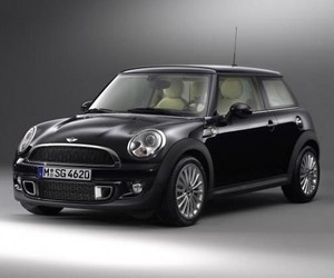 Mini-cooper-goodwood-bit-size-luxury-m