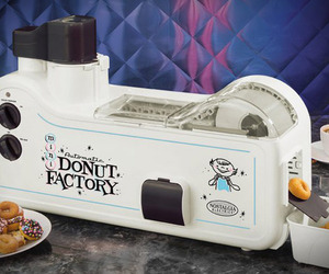 Mini-home-donut-factory-m
