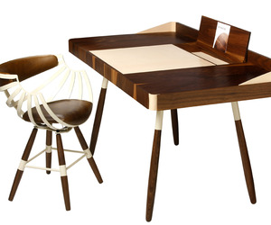 Missboss-desk-from-lopfurniture-m