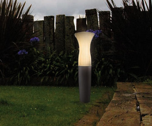 Moai-outdoor-light-m