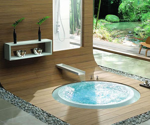Modern-bathtub-by-kaesch-m