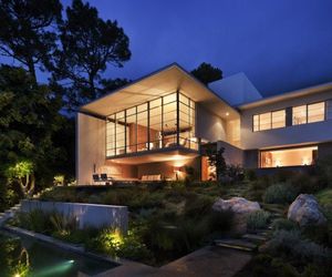 Modern-bridle-road-residence-in-cape-town-m
