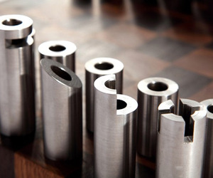Modern Chess Set by Customatic | The BUILD Blog