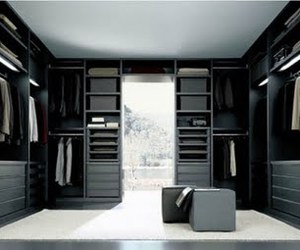 Modern-closet-system-of-senzafine-by-poliform-m