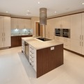 Modern-kitchen-design-by-badelkitchens-s