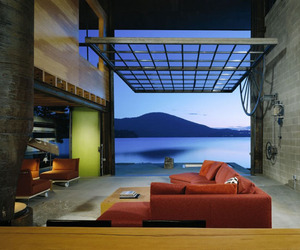 Modern-lakeside-shelter-in-the-woods-m