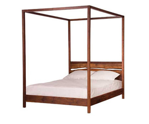 Modern-pencil-post-bed-m