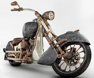 Most-expensive-motorcycle-in-the-world-by-tt-custom-choppers-m