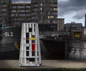 MOVING MONDRIAN by Vladimír Ambroz