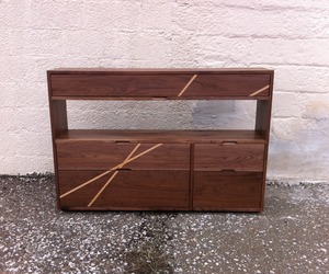New8th-walnut-console-m